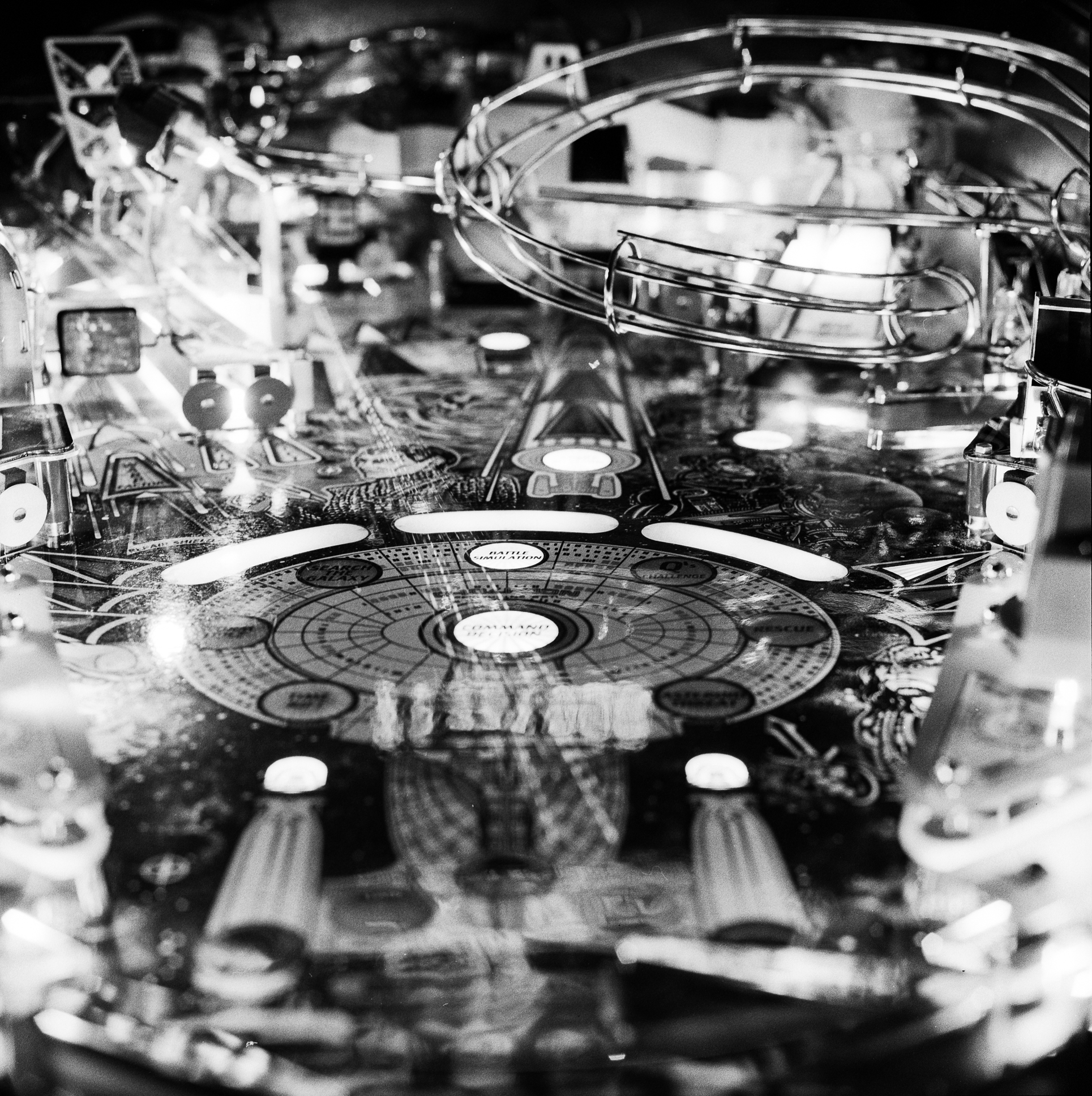 Comparing 6×6 and 4×5 Formats With Pinball – MoocowProductions